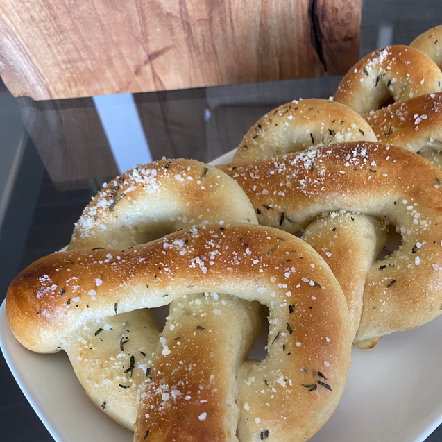 Easily Make These Delicious Herby Soft Pretzels for NYE or Game Day!